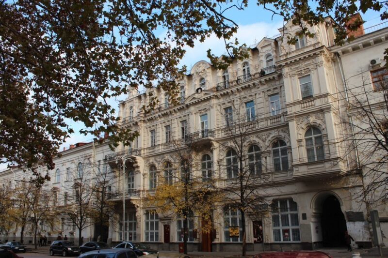 Расторгнут контракт с подрядчиком, занимавшимся реконструкцией музея имени Крошицкого в Севастополе Расторгнут контракт с подрядчиком, занимавшимся реконструкцией музея имени Крошицкого в Севастополе