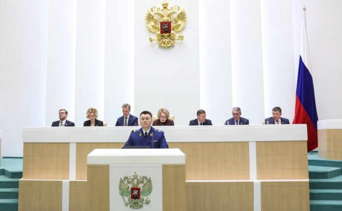 генпрокурор РФ Игорь Краснов в Совете Федерации