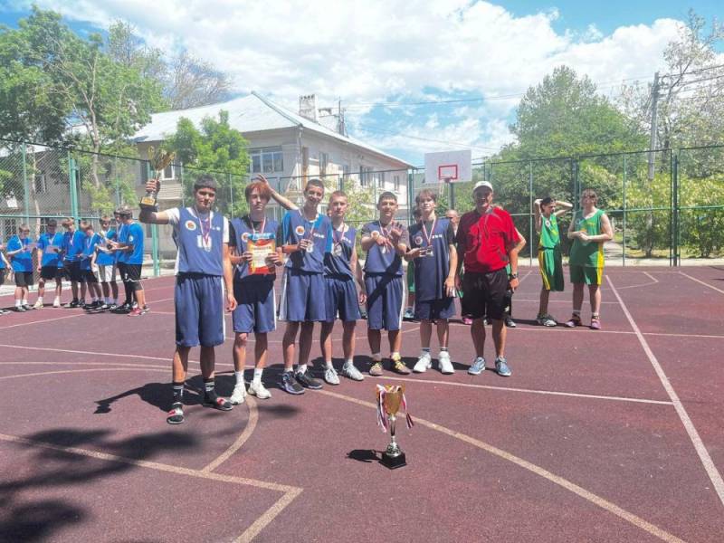 4 и 5 мая на территории Качинского МО прошли открытые первенства по волейболу и баскетболу