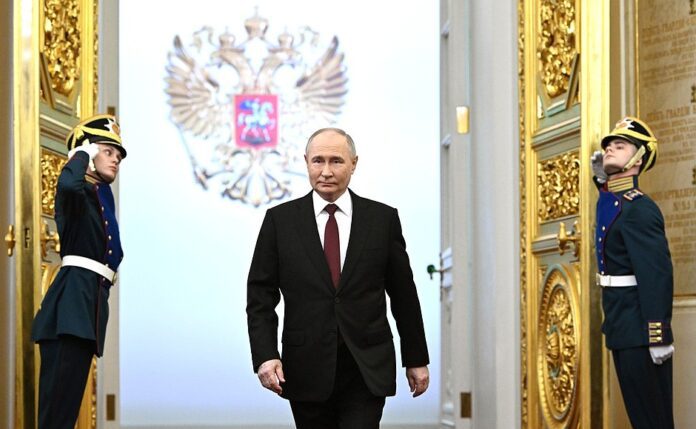 Путин вступил в должность президента