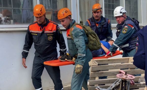 Севастопольские спасатели провели учения по ликвидации аварии в котельной