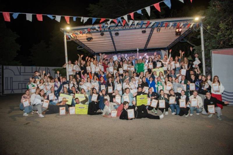 В Севастополе завершился Региональный образовательный молодежный форум «Молодежь 92»