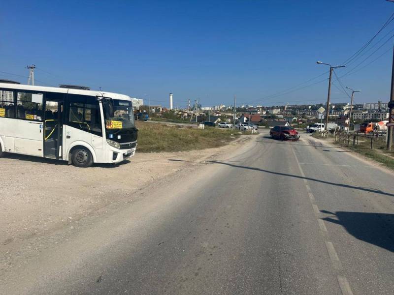 ДТП на автодороге «Севастополь-порт Камышовая бухта-бухта Казачья», в котором пострадала женщина-водитель ДТП на автодороге «Севастополь-порт Камышовая бухта-бухта Казачья», в котором пострадала женщина-водитель