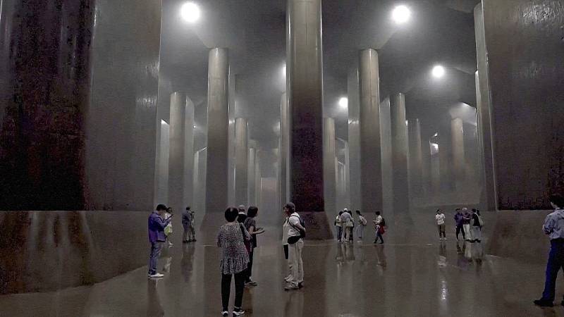 Гигантский резервуар помогает Токио спасаться от наводнений