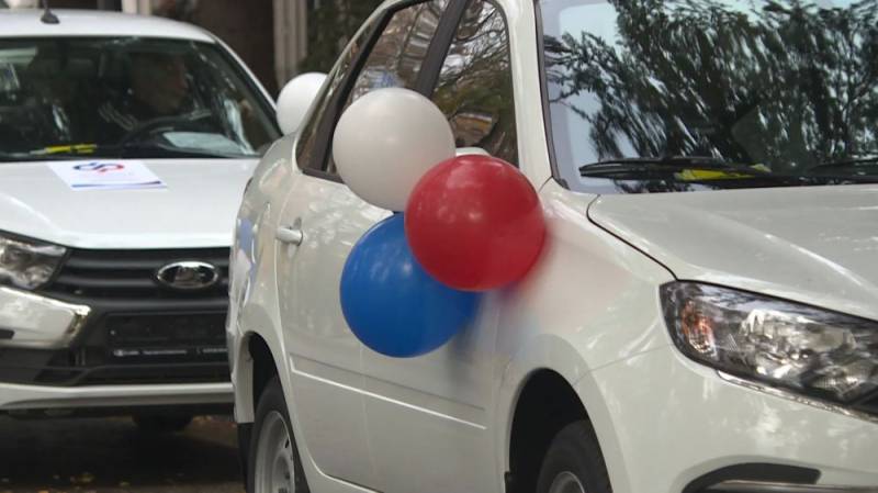 В Севастополе впервые участнику СВО предоставили автомобиль как средство технической реабилитации