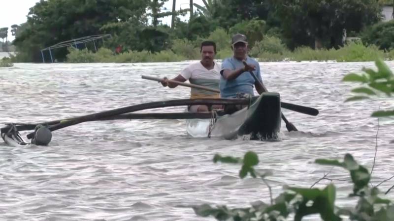 Наводнения на Шри-Ланке: один погибший и восемь пропавших без вести