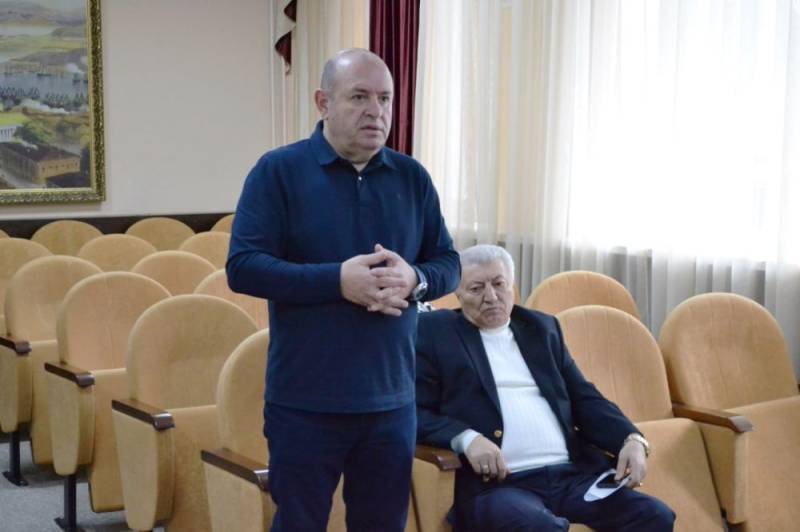 Прокурор города Севастополя Андрей Шевцов провел личную встречу с предпринимателями