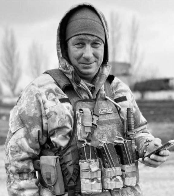 Севастополь проводил в последний путь Евгения Борисовича Хабу, гвардии рядового, стрелка мотострелкового взвода и Михаила Бакулина, сержанта, старшину роты