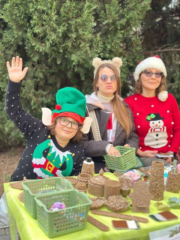 В Балаклавской доме детского и юношеского творчества отметили День рождения семейной ярмарки «Домик у моря»