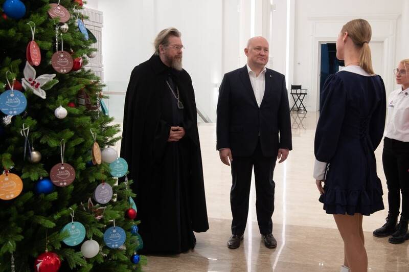 В Севастополе - акция «Ёлка желаний»