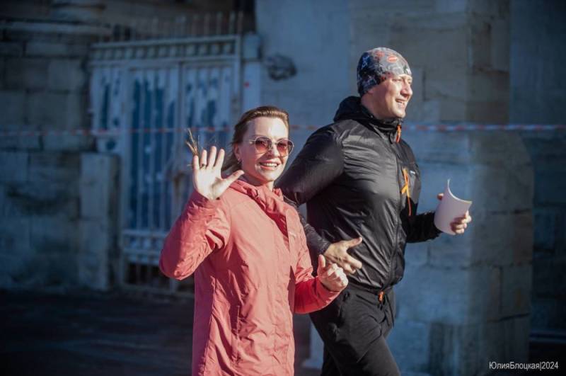 Игорь Михеев: Приглашаем всех желающих принять участие в традиционном открытом праздничном мероприятии — Забеге Обещаний, который состоится 1 января в Севастополе Игорь Михеев: Приглашаем всех желающих принять участие в традиционном открытом праздничном мероприятии — Забеге Обещаний, который состоится 1 января в Севастополе