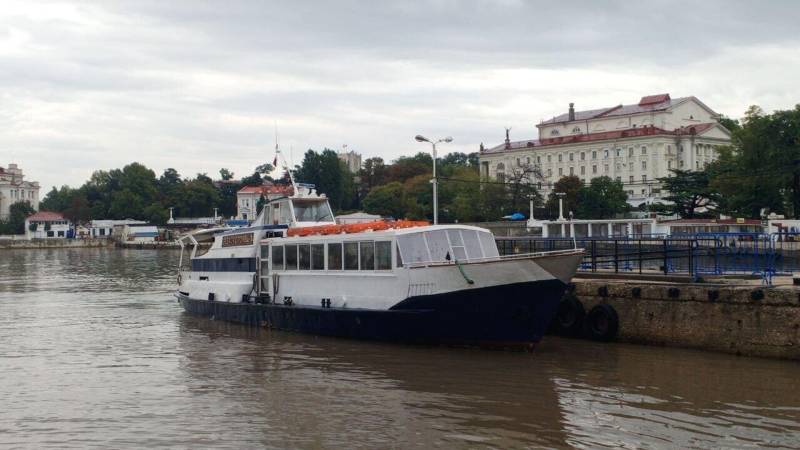 Паромы и катера в Севастополе - РИА Новости, 1920, 17.12.2024