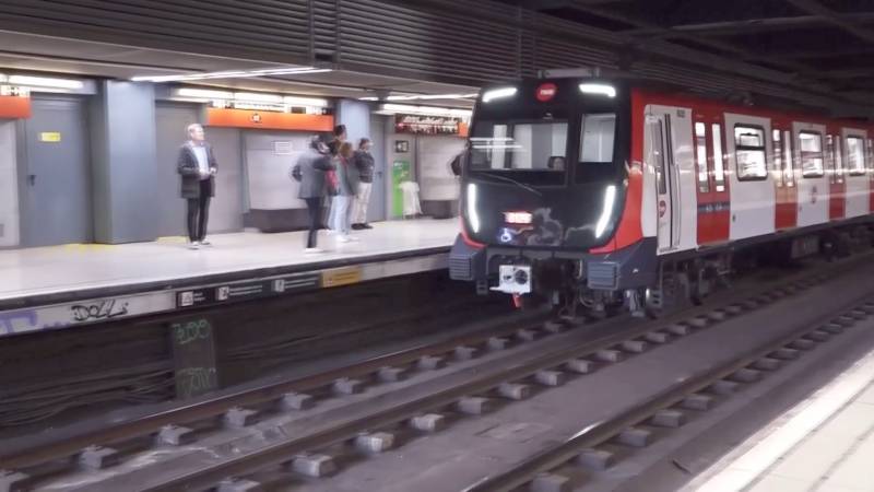 Метро Барселоны использует рекуперативное торможение и снабжает энергией электромобили