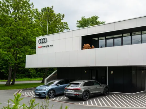 Автомобили Audi