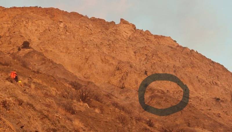 Спасатели эвакуировали 2-х мужчин с труднодоступного участка горы Папая-Кая