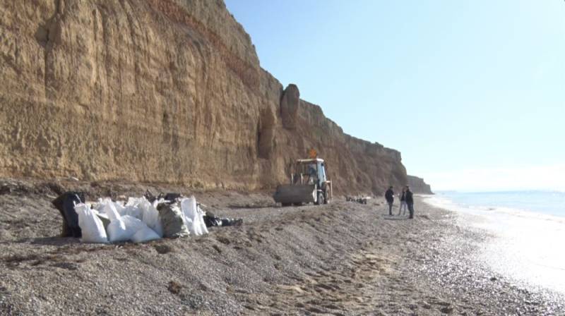 Из Качи вывезли 137 тонн загрязнённого грунта