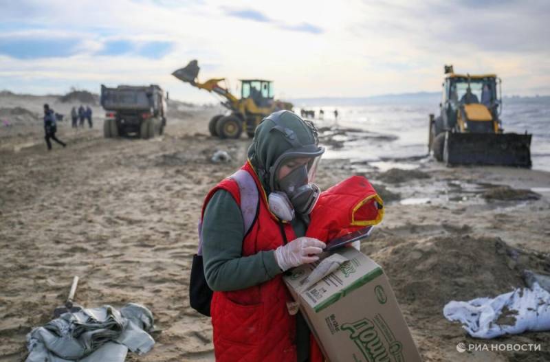 Эксперты назвали эффективные способы ликвидации разливов нефтепродуктов