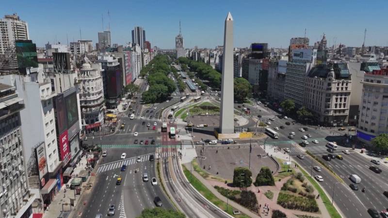 Буэнос-Айрес накрыла экстремальная жара