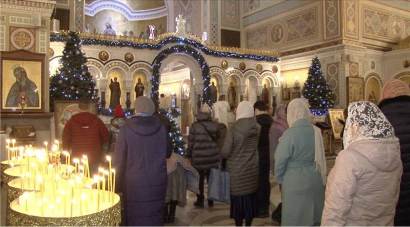 В храмах Севастополя на Рождество пройдут литургии В храмах Севастополя на Рождество пройдут литургии