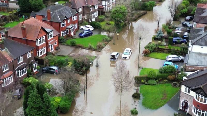 Наводнение в первый день нового года обрушилось на Манчестер