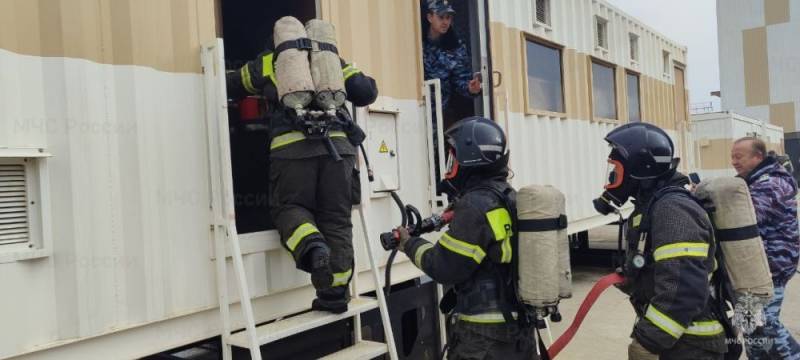 Тренировка газодымозащитников в жд вагоне