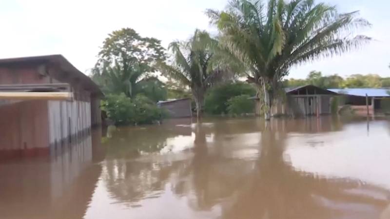 Сильный ливень затопил север Боливии