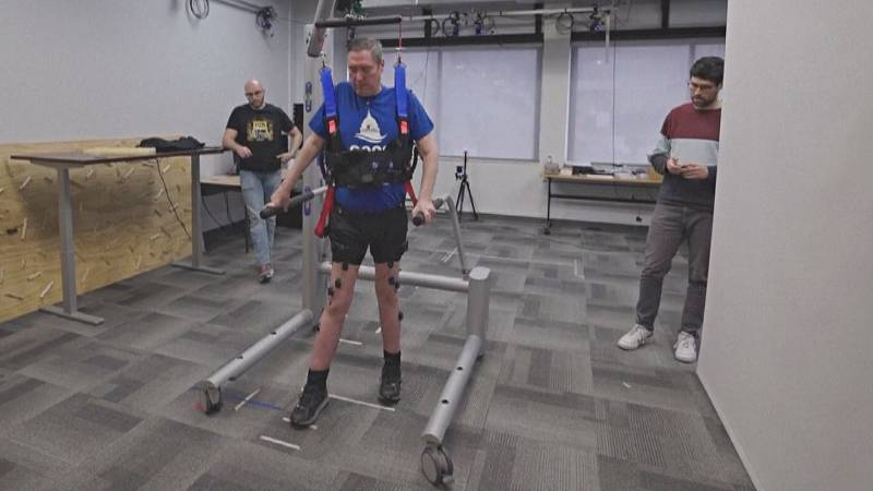 Спинной имплант против паралича хотят использовать для лечения мышечной атрофии