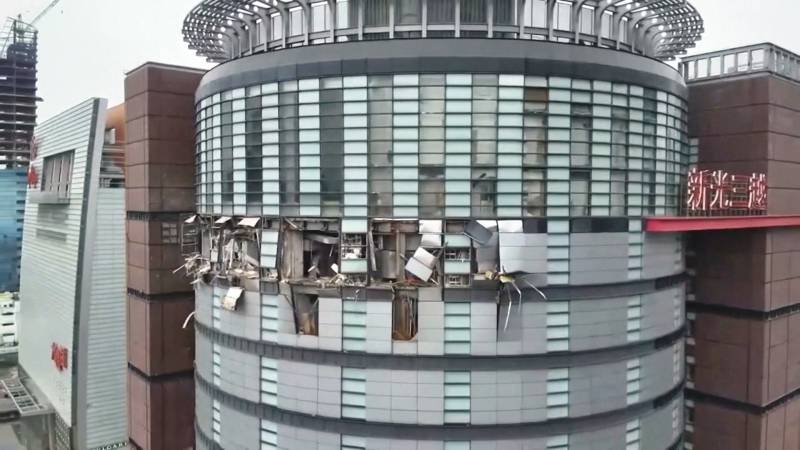 Взрыв в ТЦ на Тайване: четверо погибших