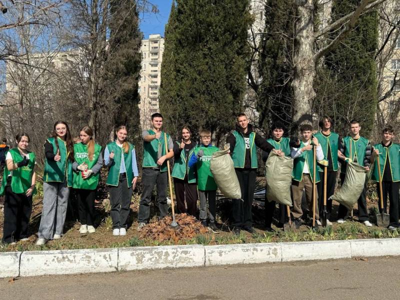 В преддверии 11-й годовщины «Русской весны» учащиеся гимназии №7 им. В.И