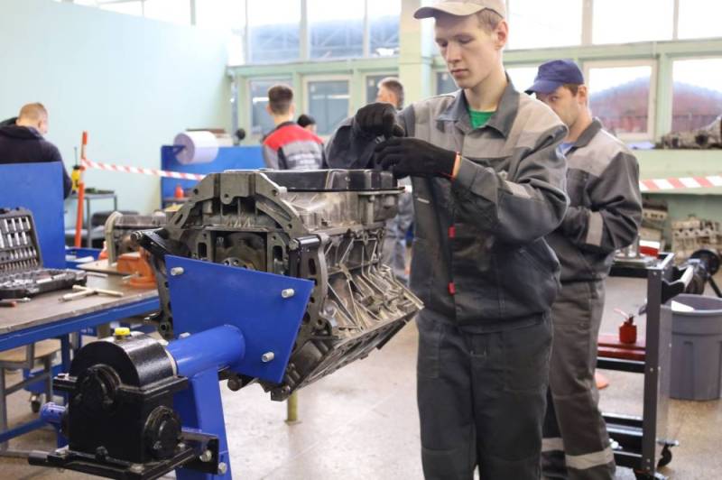 Почему молодежь выбирает учреждения СПО?