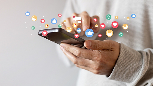 Активное использование соцсетей связали с бредовыми расстройствами