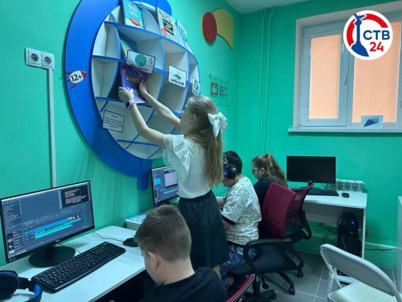 В детской модельной библиотеке №13 прошел урок по видеомонтажу для юных севастопольцев