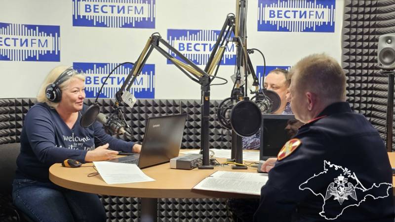 Росгвардейцы выступили на радио