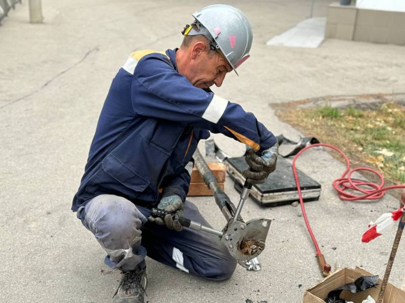 В рамках ремонтной программы «Севастопольэнерго» проводит ремонт кабельных сетей