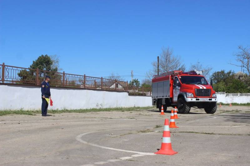 Определен победитель смотра-конкурса на звание «Лучший водитель пожарного автомобиля ГКУ РК «Пожарная охрана Республики Крым» Определен победитель смотра-конкурса на звание «Лучший водитель пожарного автомобиля ГКУ РК «Пожарная охрана Республики Крым»