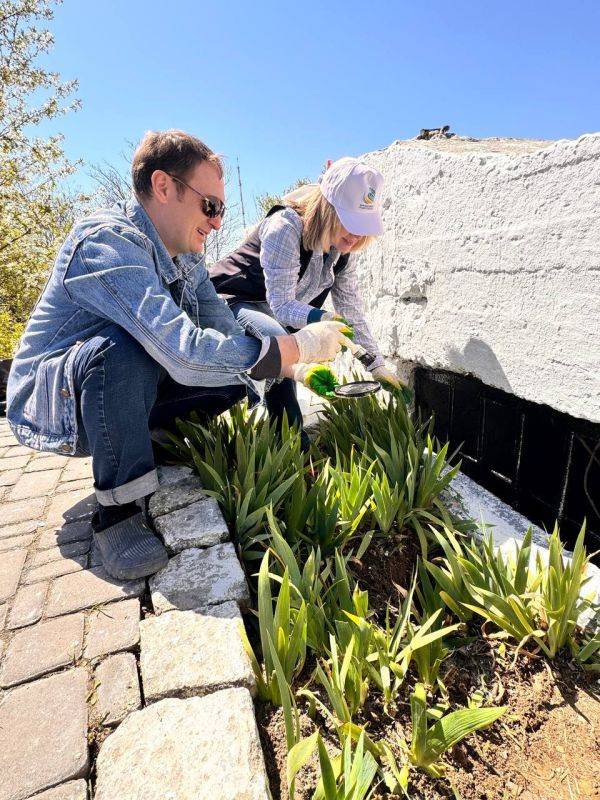 В Севастополе продолжается благоустройство памятных мест