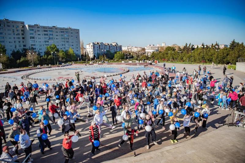 В Севастополе стартовал сезон уличных зарядок