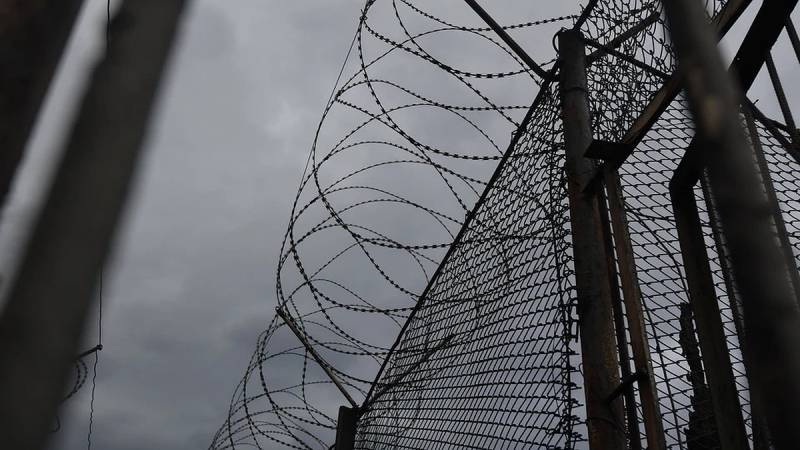 Севастополец несколько месяцев издевался над 3-летним ребенком: его посадили на 3,5 года