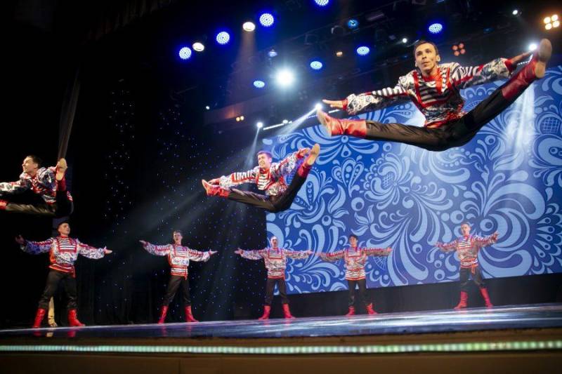 В Севастопольском центре культуры и искусств состоялся концерт ко Дню танца В Севастопольском центре культуры и искусств состоялся концерт ко Дню танца