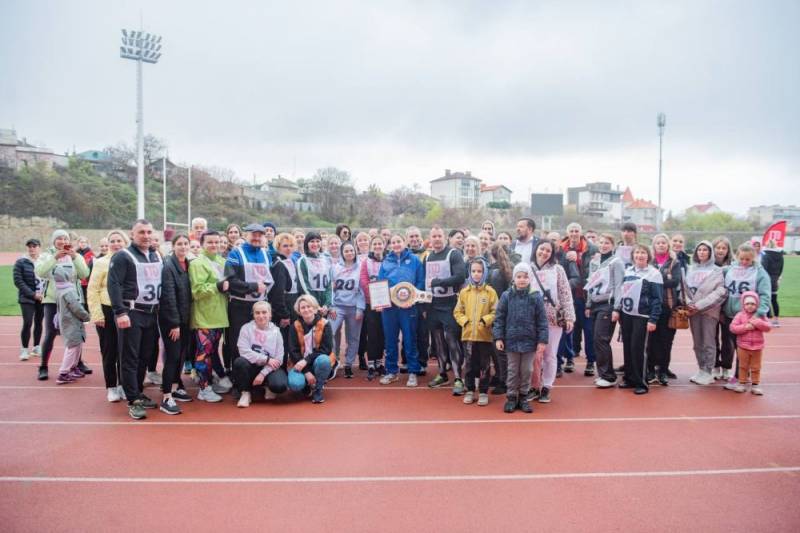 Более 340 севастопольцев стали участниками фестиваля ГТО среди трудовых коллективов и госслужащих Севастополя