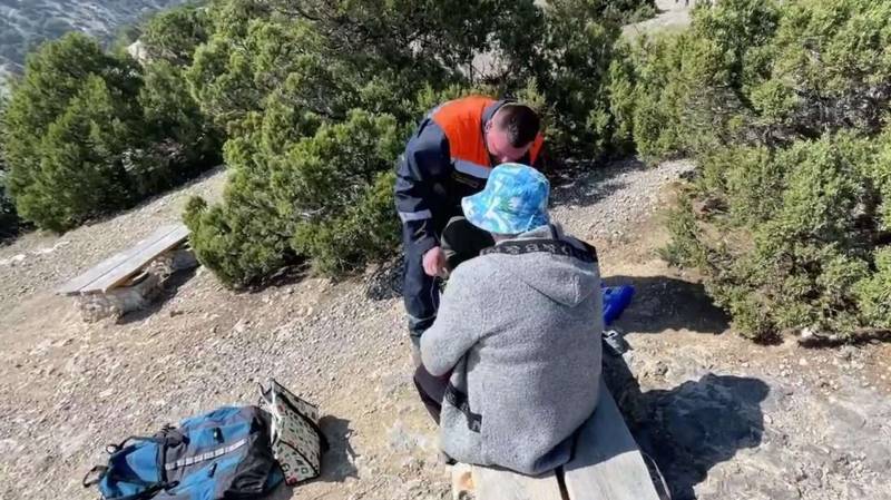 Туристка травмировала ногу на горе под Судаком
