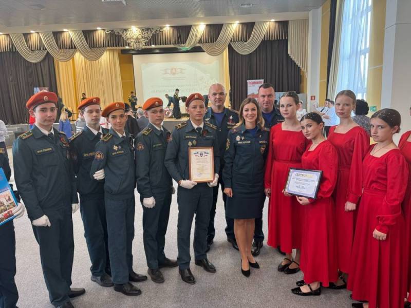 В Симферопольском районе прошёл Республиканский кадетский бал "Крымский рассвет"