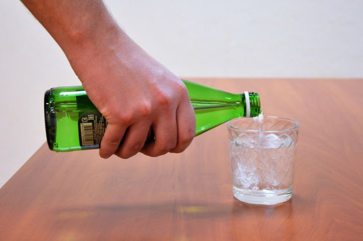 ФАС выдала предупреждение производителю минеральной воды из Крыма