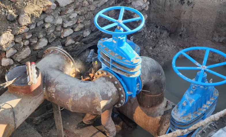 Жители 11 улиц Севастополя остались без воды