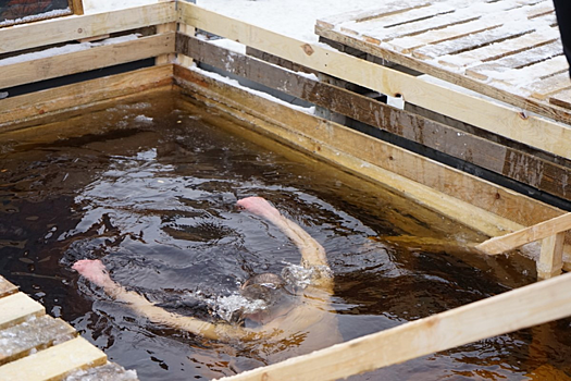 Ученые рассказали о пользе закаливания холодной водой