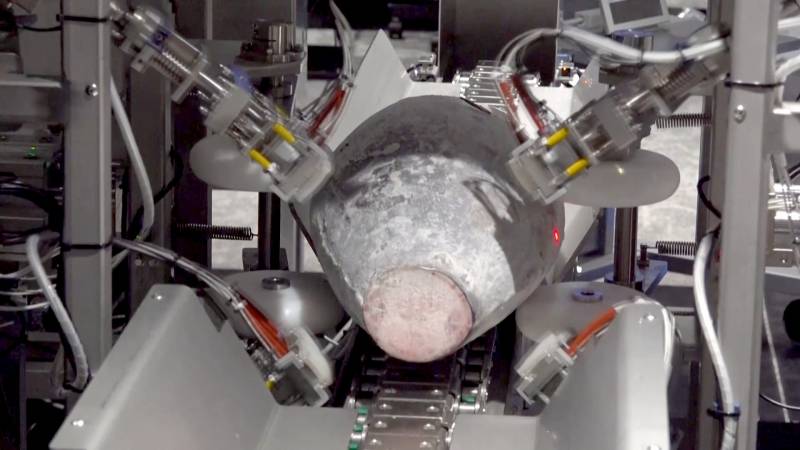 Японцы сделали «emstrongумное»/em/strong устройство, которое оценивает жирность тунца