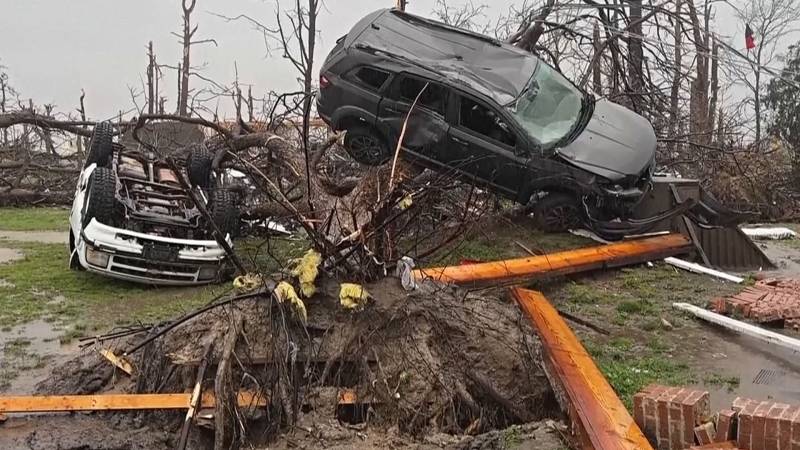 Семь человек погибли в США из-за торнадо и штормов