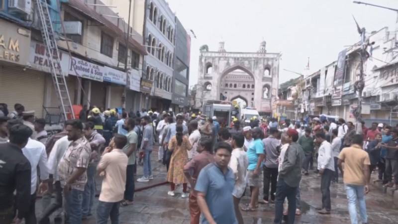 17 человек стали жертвами страшного пожара в Хайдарабаде