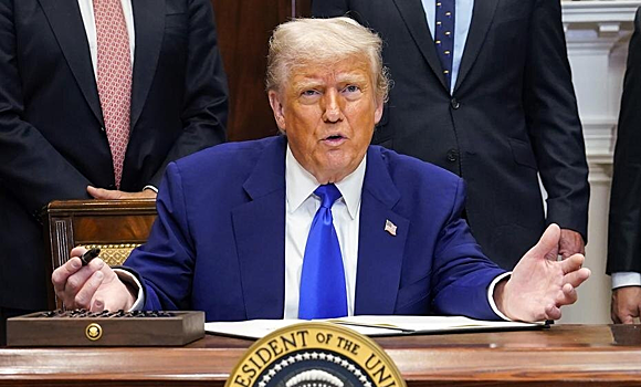 В США назвали причину, по которой Трамп согласился снизить пошлины