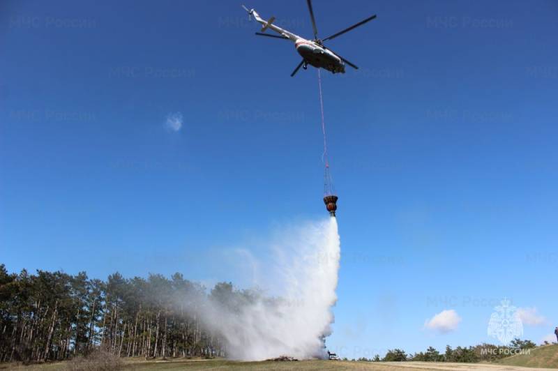 Авиация МЧС России отмечает 30-летний юбилей своего основания